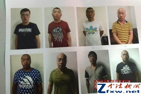 超市老板打砸“打假人”车辆讨要说法 警方介入