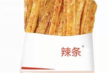 小伙把辣条当饭吃险丢性命：吃出肠穿孔