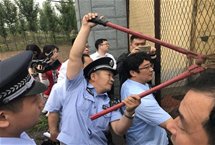 山东直播抓老赖：拘留老赖17人，近二千万网友围观